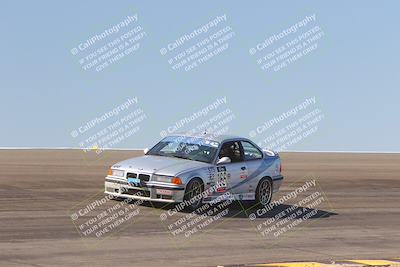 media/Oct-15-2023-Lucky Dog Racing Chuckwalla (Sun) [[f659570f60]]/2nd Stint Bowl/